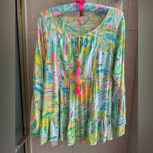 🦩🌴Lilly Pulitzer~Amisa flowing blouse Multicolor Printed, tassel with Pom-Poms🦩🌴